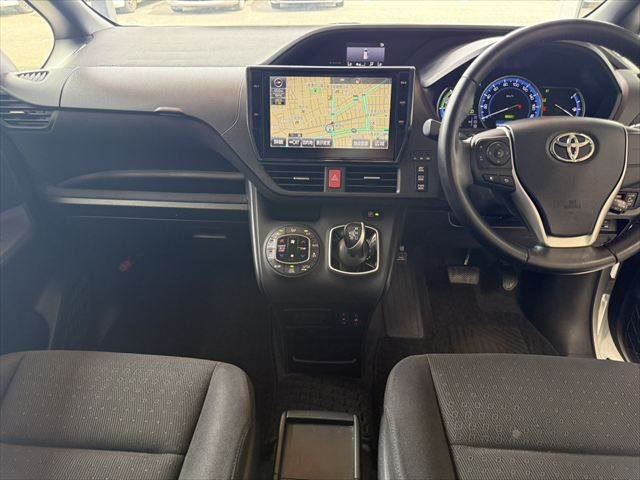 صورة مصغرة 3 لـ 2016 Toyota NOAH