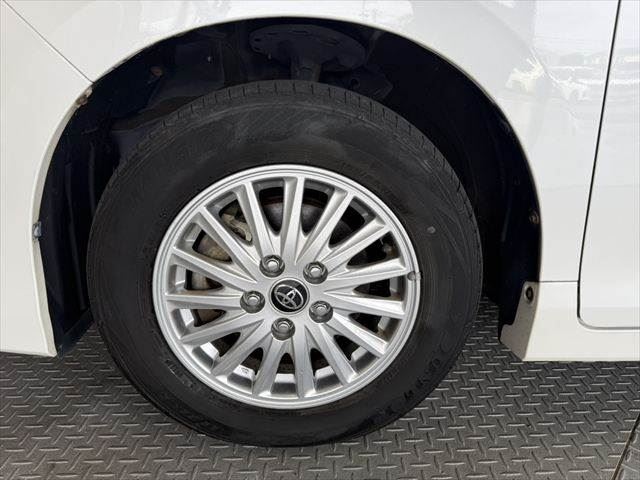 صورة مصغرة 17 لـ 2016 Toyota NOAH