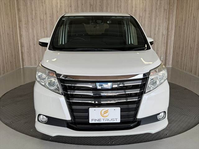 صورة مصغرة 18 لـ 2016 Toyota NOAH