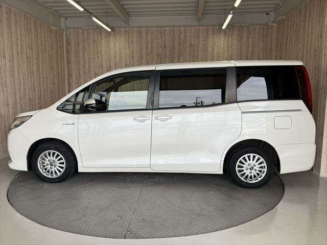 صورة مصغرة 24 لـ 2016 Toyota NOAH