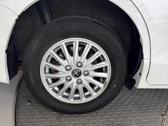 صورة مصغرة 32 لـ 2016 Toyota NOAH