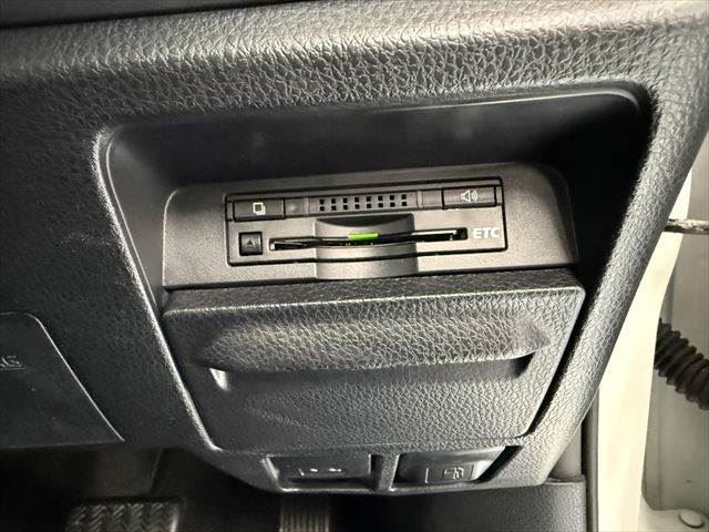 صورة مصغرة 44 لـ 2016 Toyota NOAH
