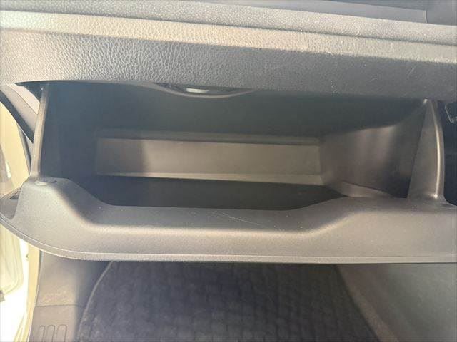 صورة مصغرة 46 لـ 2016 Toyota NOAH