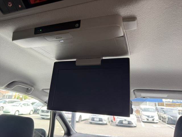صورة مصغرة 7 لـ 2016 Toyota NOAH