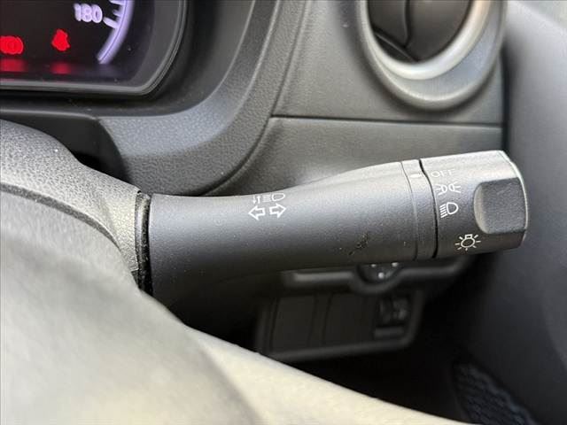 صورة مصغرة 25 لـ 2013 Nissan NOTE