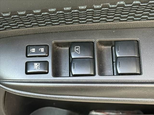 صورة مصغرة 28 لـ 2013 Nissan NOTE