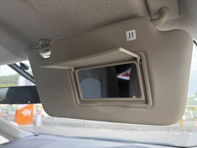 صورة مصغرة 30 لـ 2013 Nissan NOTE