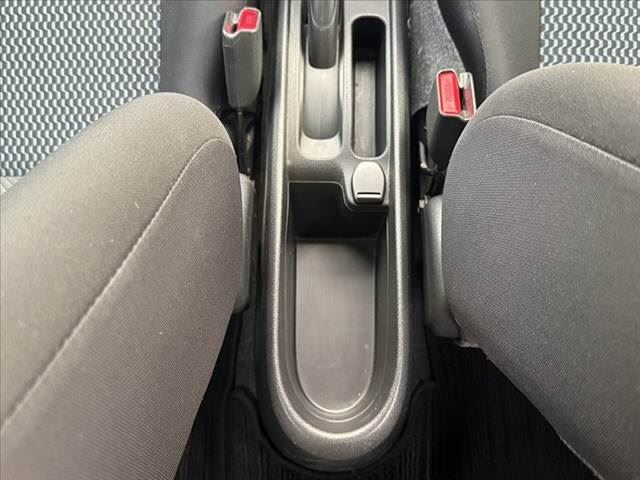 صورة مصغرة 33 لـ 2013 Nissan NOTE