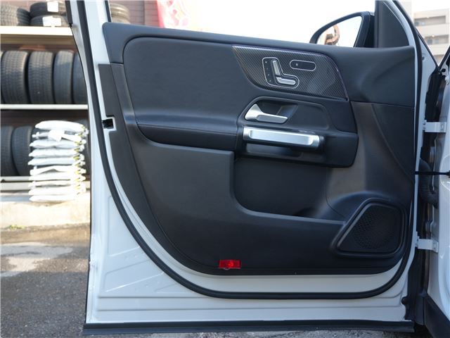 صورة مصغرة 40 لـ 2020 Mercedes-BENZ GLB