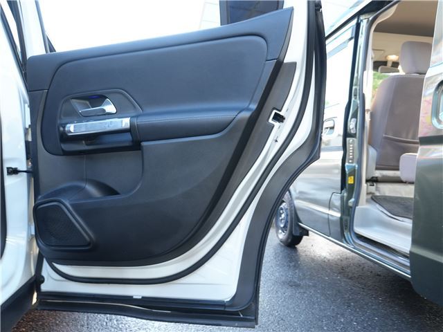 صورة مصغرة 46 لـ 2020 Mercedes-BENZ GLB
