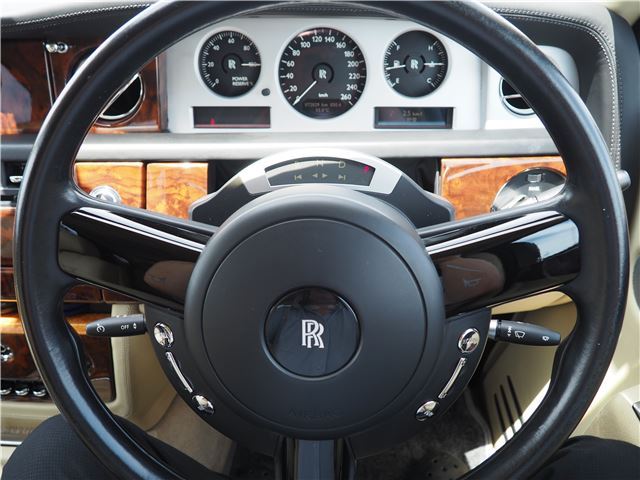 صورة 3 لـ 2003 ROLLS-ROYCE PHANTOM