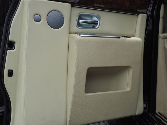 صورة مصغرة 24 لـ 2003 ROLLS-ROYCE PHANTOM