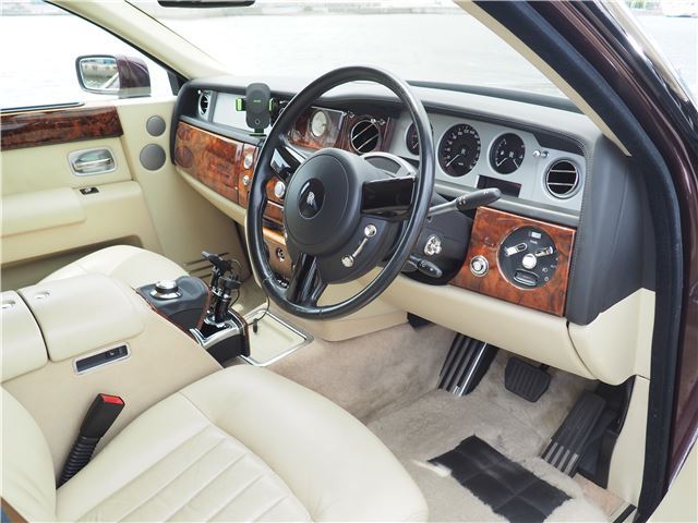 صورة مصغرة 30 لـ 2003 ROLLS-ROYCE PHANTOM