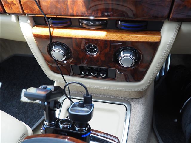 صورة 8 لـ 2003 ROLLS-ROYCE PHANTOM