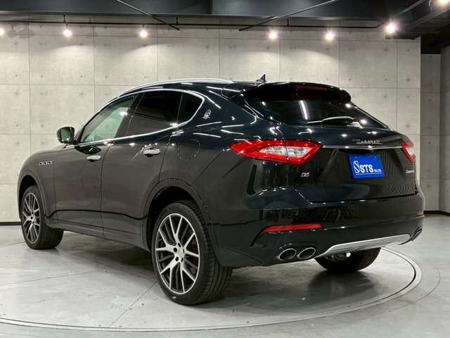 2017 Maserati LEVANTE 照片 8