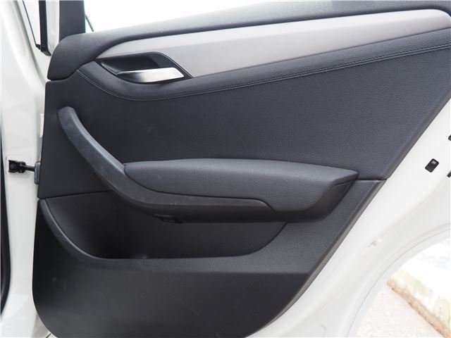 صورة مصغرة 14 لـ 2014 BMW X1