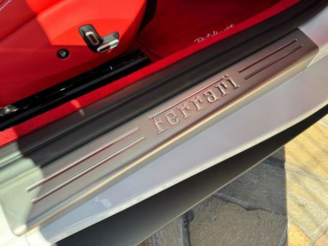 صورة مصغرة 16 لـ 2023 Ferrari PORTOFINO M