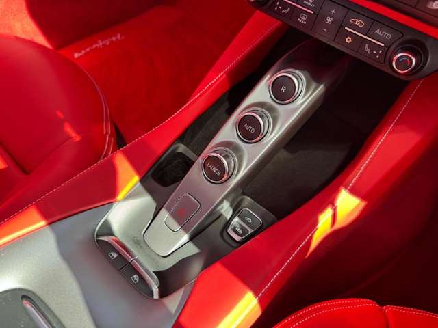صورة مصغرة 23 لـ 2023 Ferrari PORTOFINO M