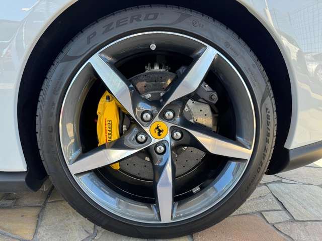 صورة مصغرة 37 لـ 2023 Ferrari PORTOFINO M