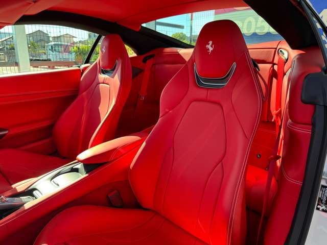 صورة مصغرة 40 لـ 2023 Ferrari PORTOFINO M