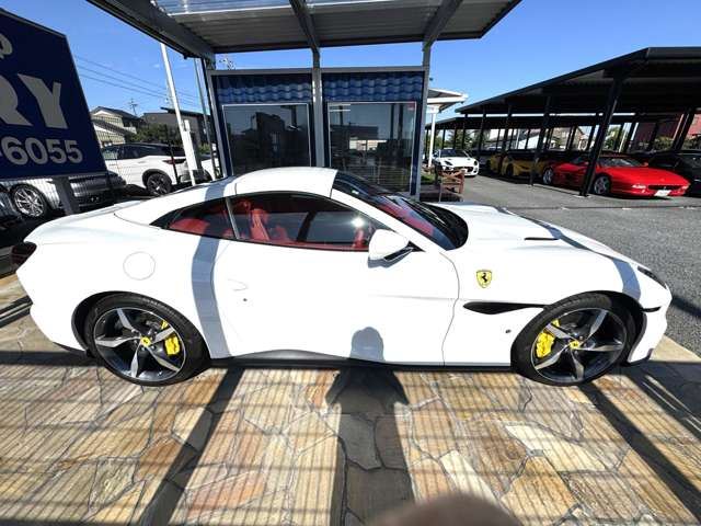 صورة مصغرة 64 لـ 2023 Ferrari PORTOFINO M