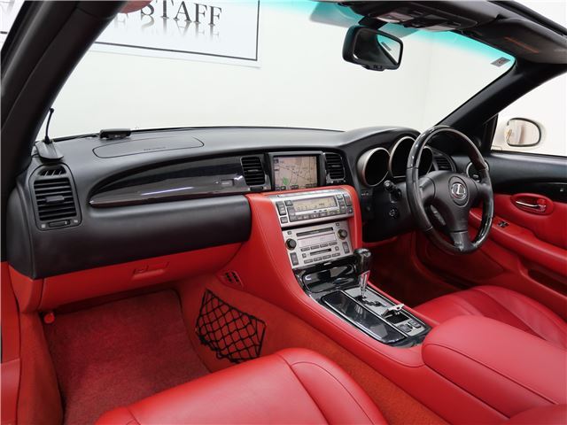 صورة مصغرة 30 لـ 2006 Lexus SC