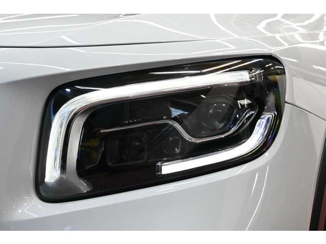 2015 Mercedes-BENZ GLB — миниатюра 22