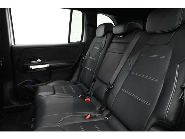 2015 Mercedes-BENZ GLB — миниатюра 33