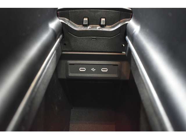 2023 Mercedes-BENZ GLA — миниатюра 28