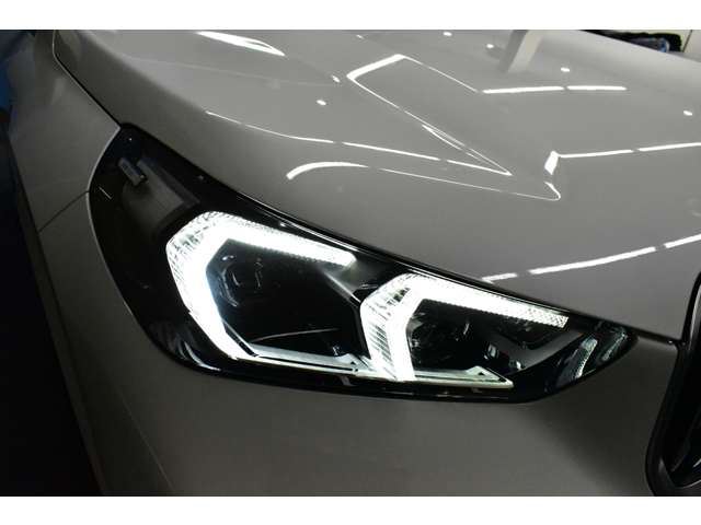 صورة 9 لـ 2023 BMW X1