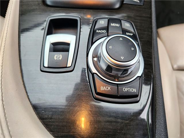 صورة مصغرة 58 لـ 2009 BMW Z4