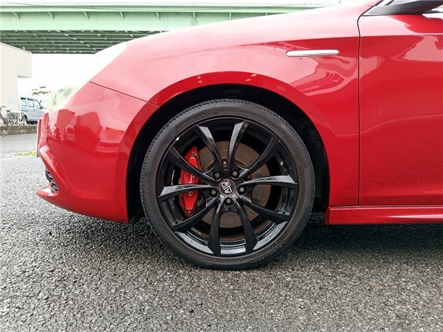 2012 ALFA Romeo GIULIETTA — миниатюра 32