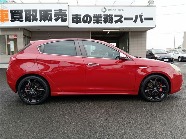 2012 ALFA Romeo GIULIETTA — миниатюра 36