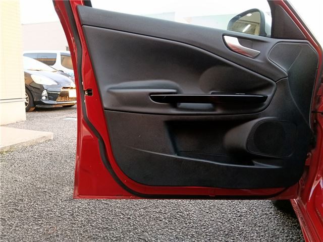 2012 ALFA Romeo GIULIETTA — миниатюра 43
