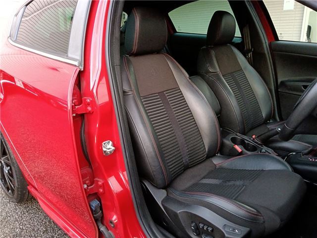 2012 ALFA Romeo GIULIETTA — миниатюра 47