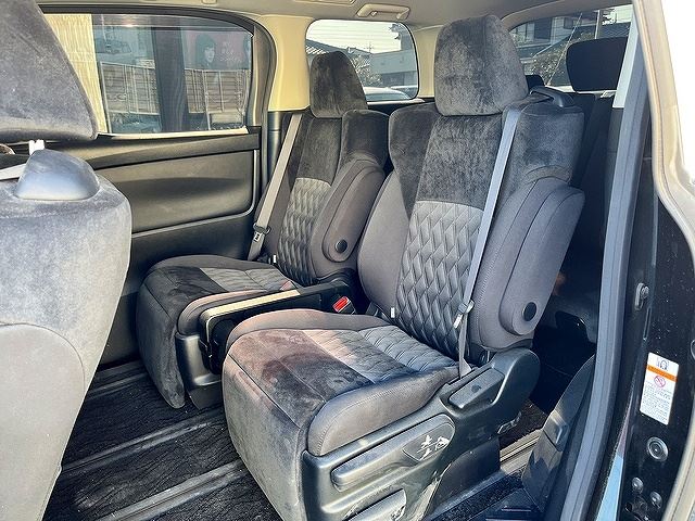 2018 Toyota VELLFIRE — миниатюра 13