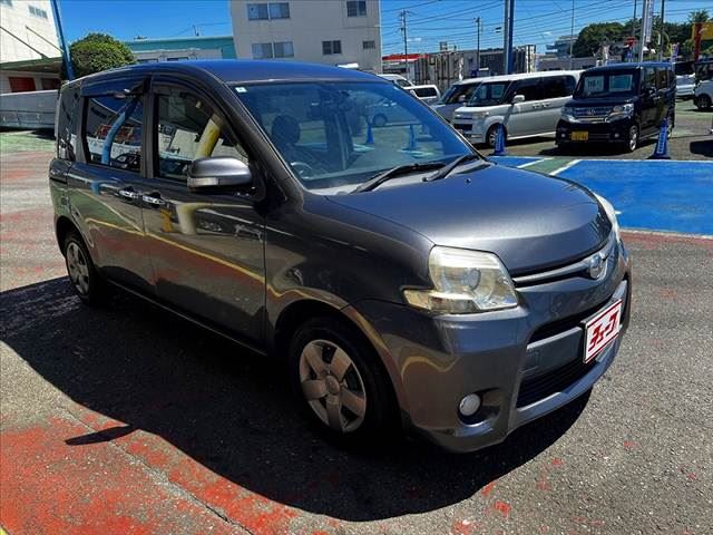 صورة 3 لـ 2011 Toyota SIENTA