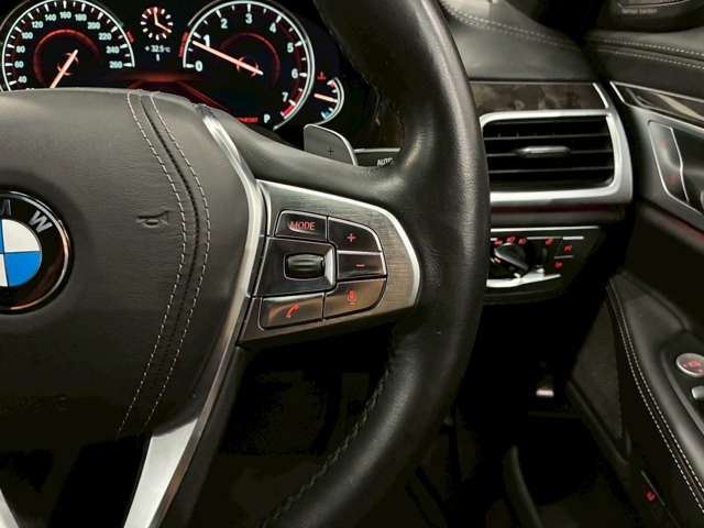 صورة مصغرة 22 لـ 2016 BMW 7 SERIES