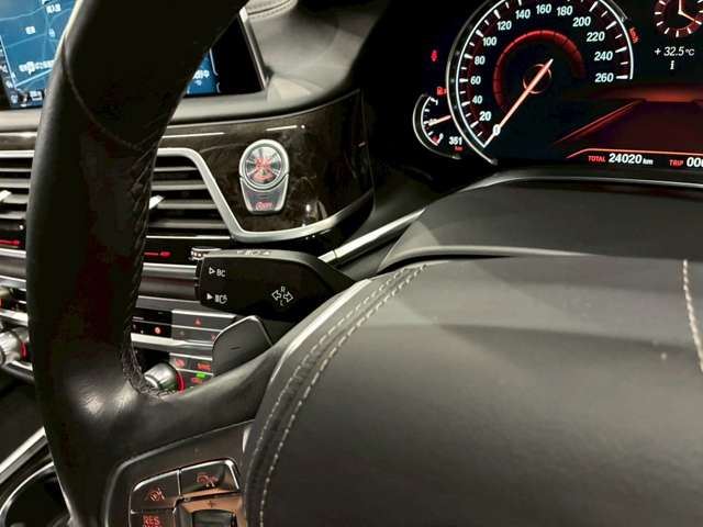 صورة مصغرة 23 لـ 2016 BMW 7 SERIES