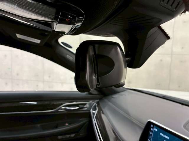 صورة مصغرة 36 لـ 2016 BMW 7 SERIES