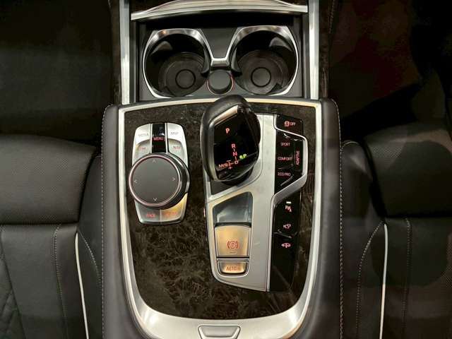 صورة مصغرة 39 لـ 2016 BMW 7 SERIES