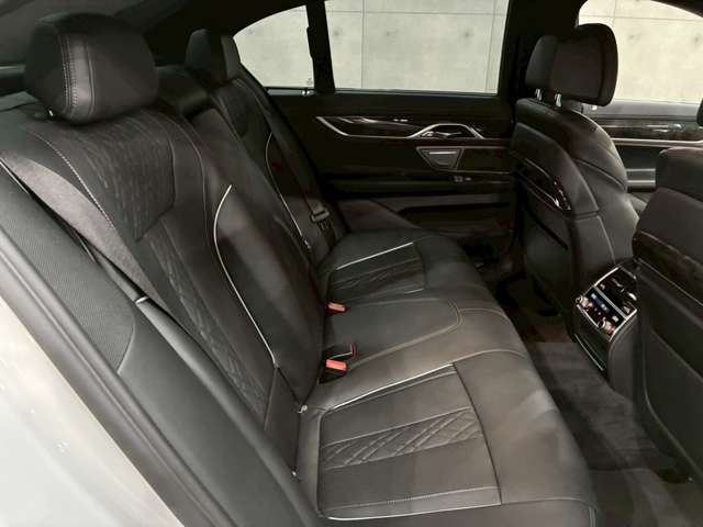 صورة مصغرة 55 لـ 2016 BMW 7 SERIES