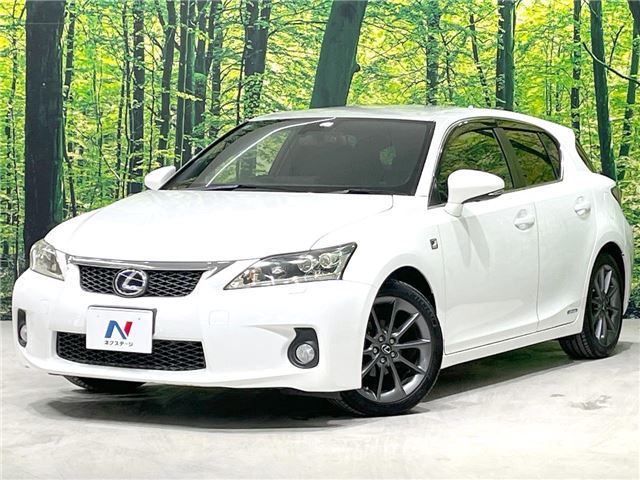 2011 Lexus CT — фото 1