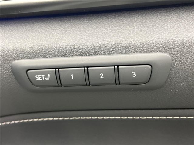 صورة 6 لـ 2023 Lexus NX