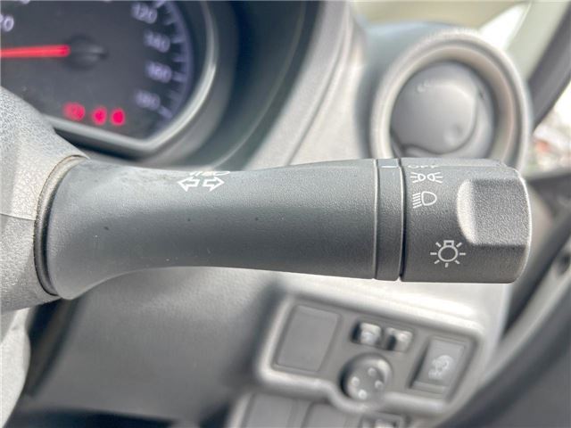 صورة مصغرة 13 لـ 2012 Nissan NOTE