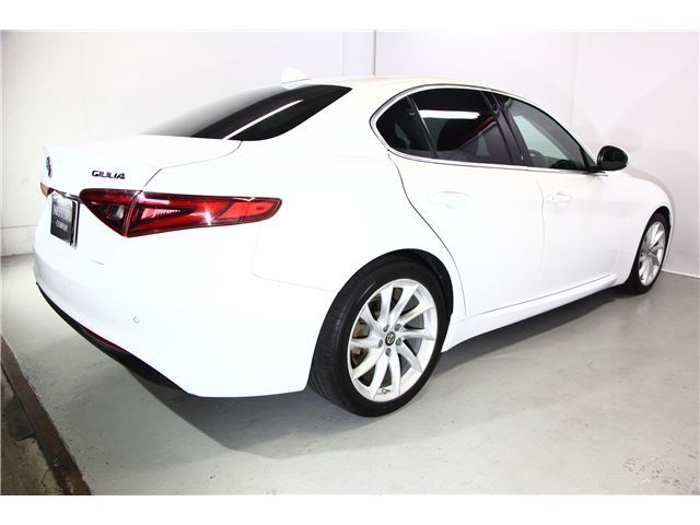 2017 ALFA Romeo JULIA 缩略图 21
