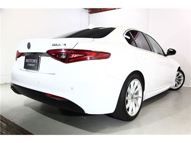 2017 ALFA Romeo JULIA 缩略图 22