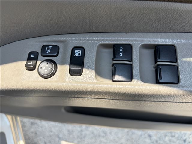 صورة مصغرة 22 لـ 2009 Nissan ROOX