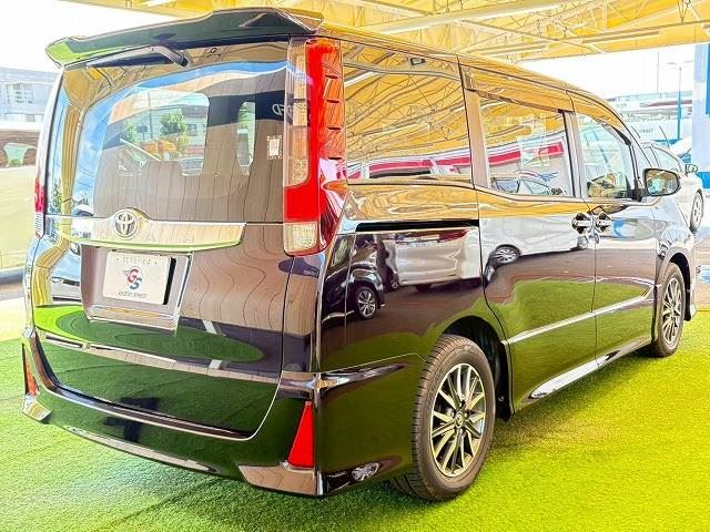 صورة مصغرة 16 لـ 2014 Toyota NOAH