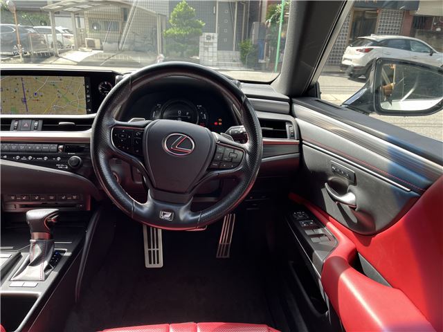 2019 Lexus ES thumbnail 20